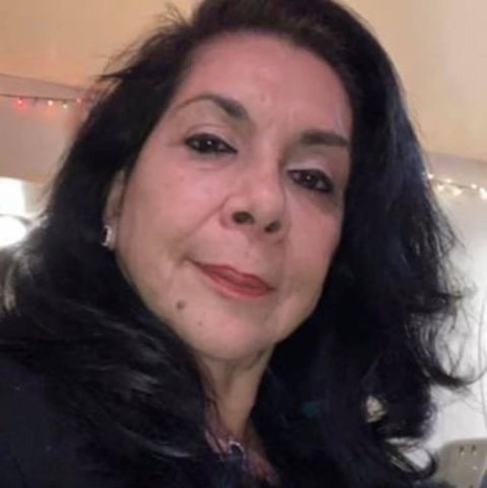 Meet your Posher, Nena